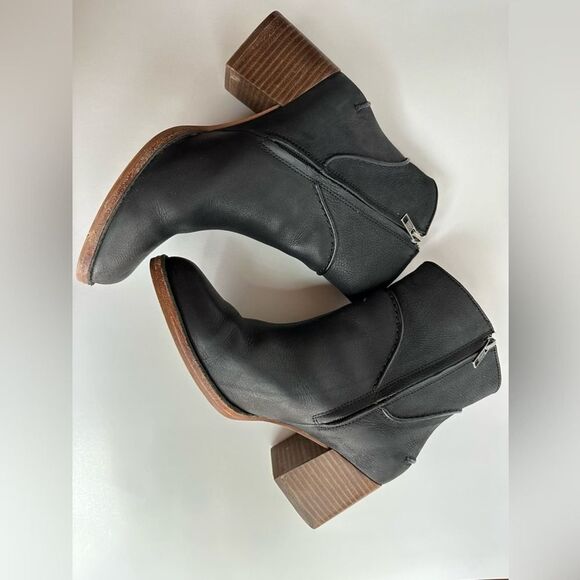 Ugg Annie Leather Black Ankle Boots Size 9 - Picture 4 of 5